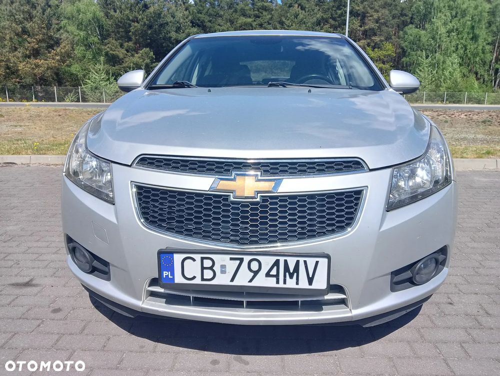 Chevrolet Cruze 1.6 LS+ - 2
