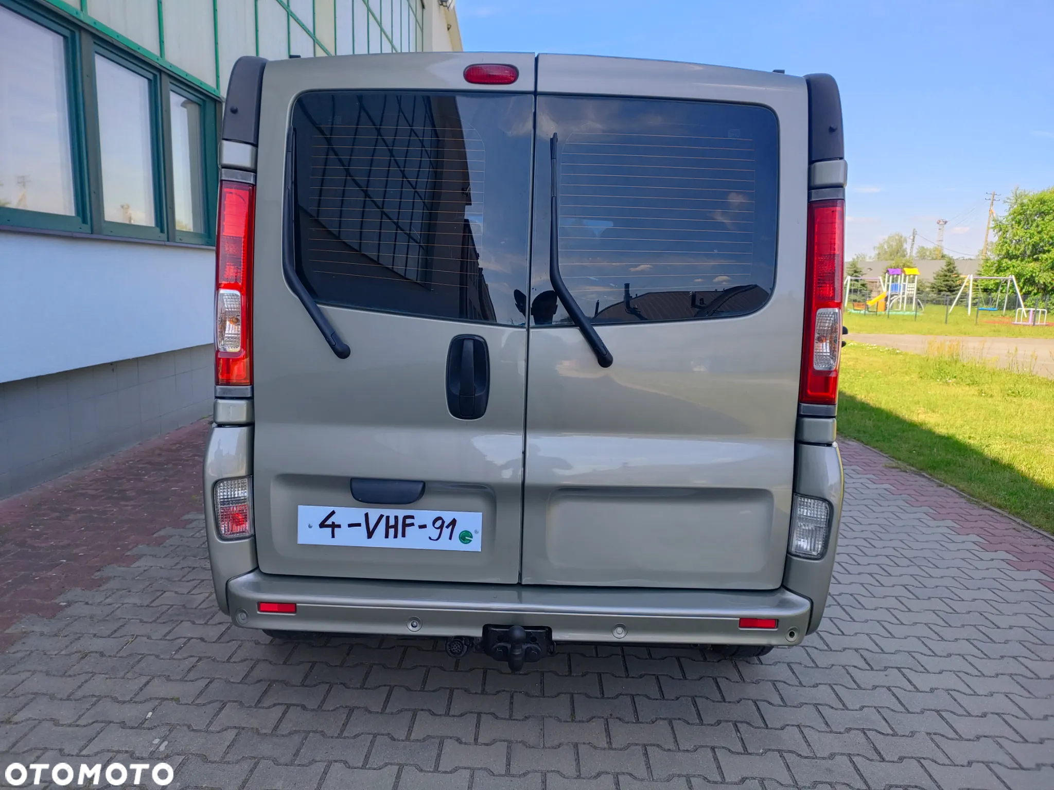 Opel Vivaro - 7