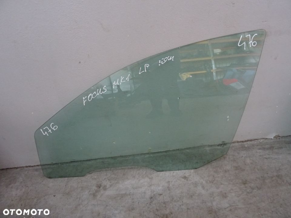 SZYBA DRZWI LEWY PRZÓD FORD FOCUS MK1 KOMBI NR476 - 1