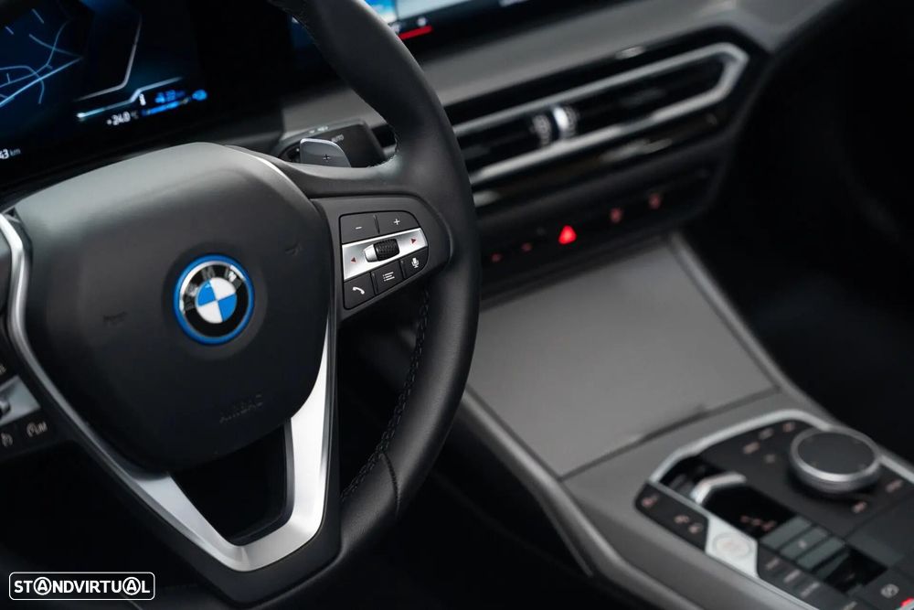 BMW 320 e Auto - 22