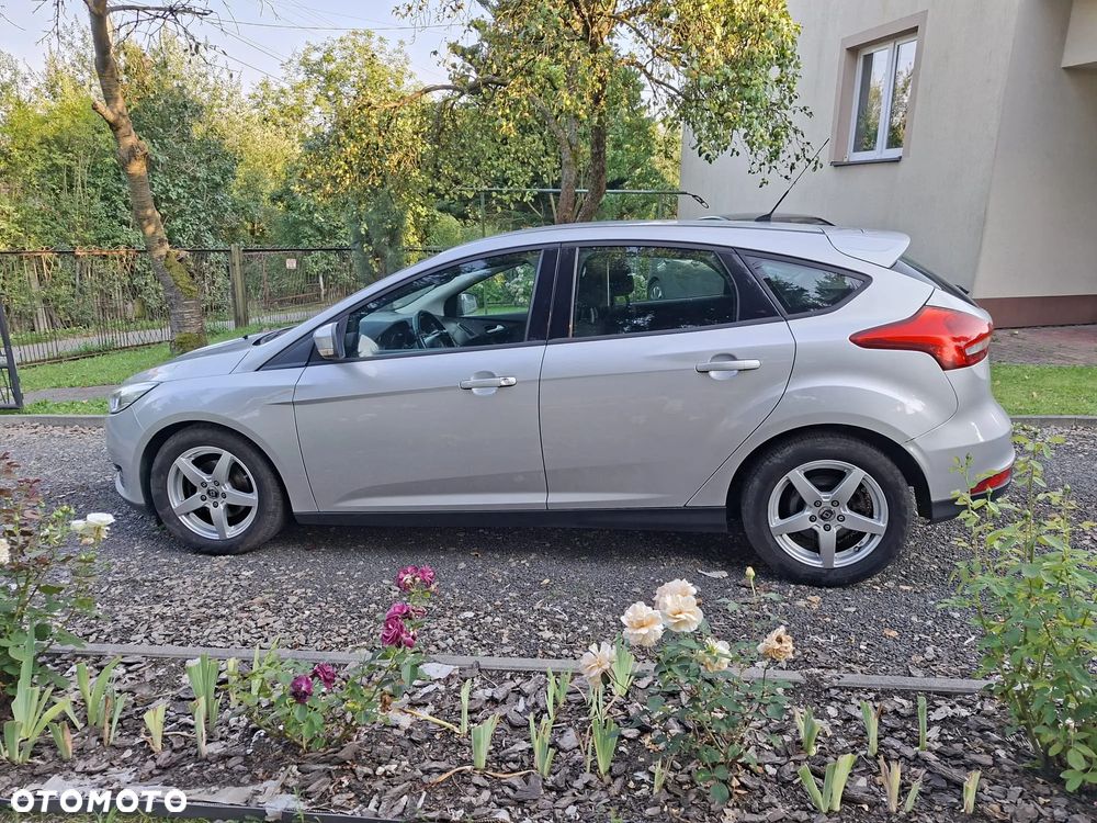 Ford Focus 1.0 EcoBoost Trend - 3