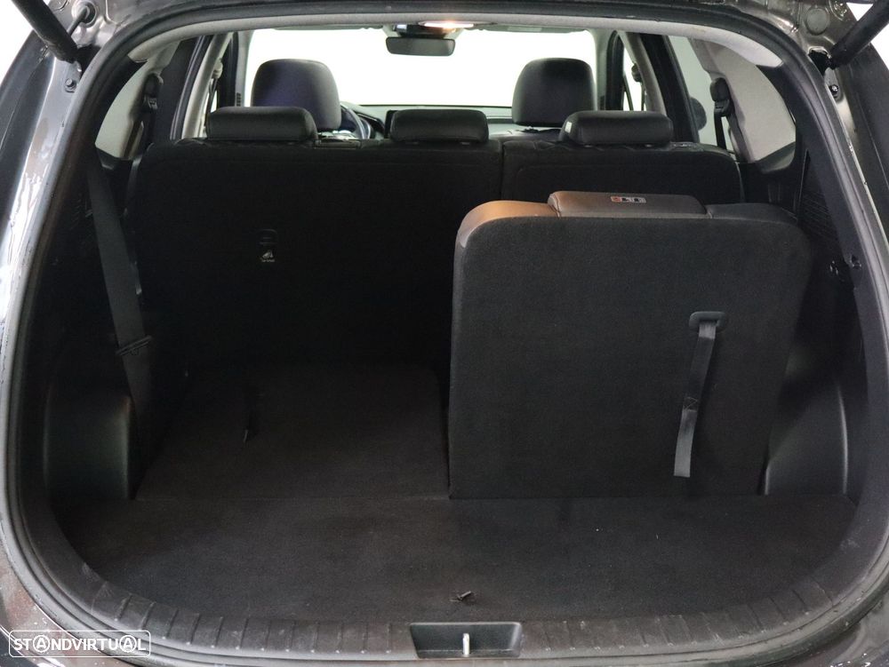 Hyundai Santa Fe 1.6 T-GDI PHEV Calligraphy Pack - 27