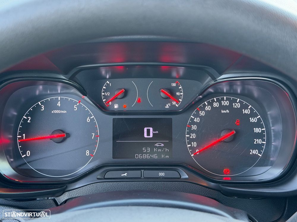 Opel Combo L1 / iva dedutivel / poucos km / 2022 - 11