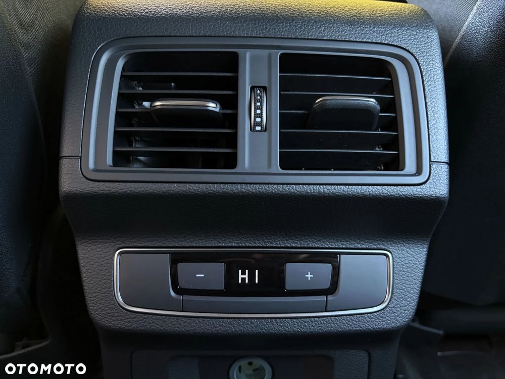 Audi Q5 40 TDI quattro S tronic S line - 35