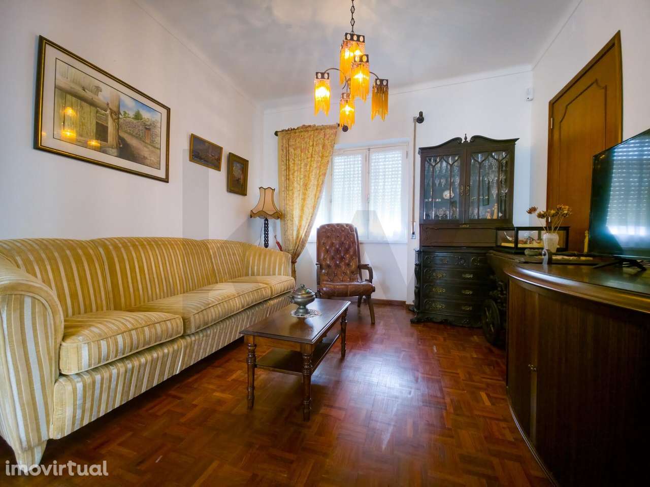 Moradia T5, localizada numa das zona nobres de S.Pedro. concelho de Po - Grande imagem: 5/27