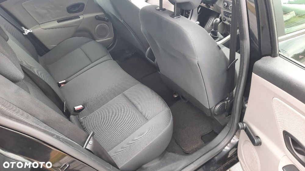 Renault Megane 1.6 16V Authentique Euro5 - 17