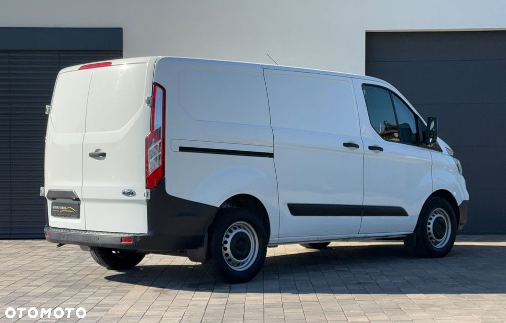 Ford Transit Custom - 5