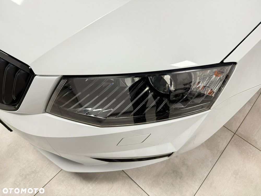 Skoda Octavia 2.0 TDI RS Challenge DSG - 18