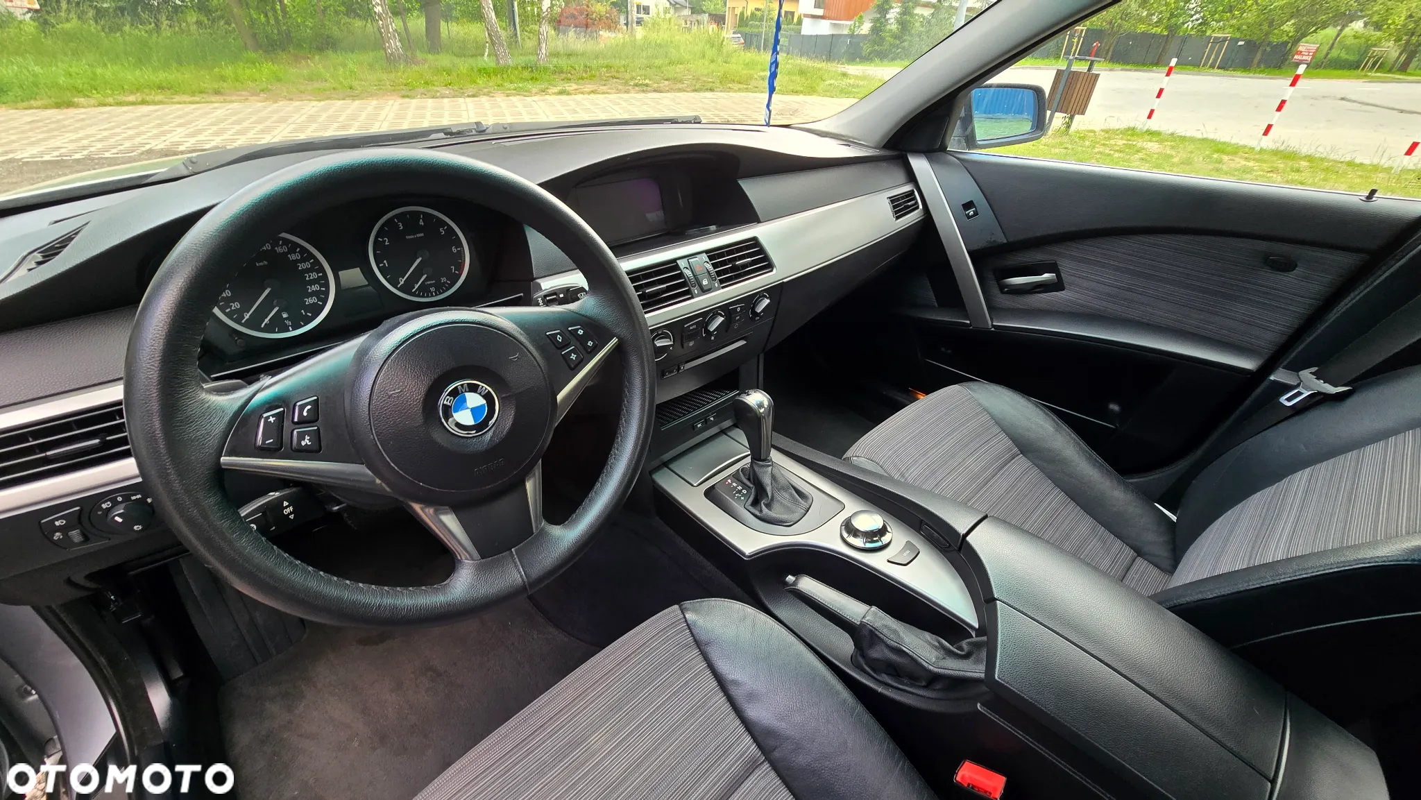 BMW Seria 5 - 13