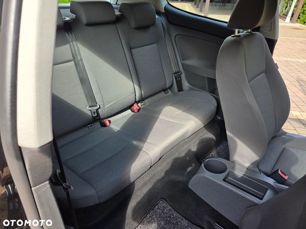 Volkswagen Golf - 14