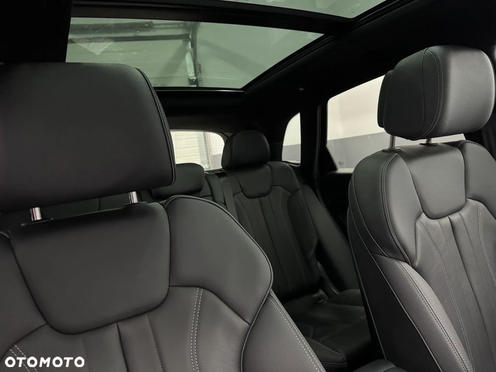 Audi Q5 55 TFSIe quattro S tronic S line - 18