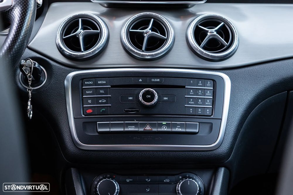 Mercedes-Benz CLA 200 d AMG Line Aut. - 23