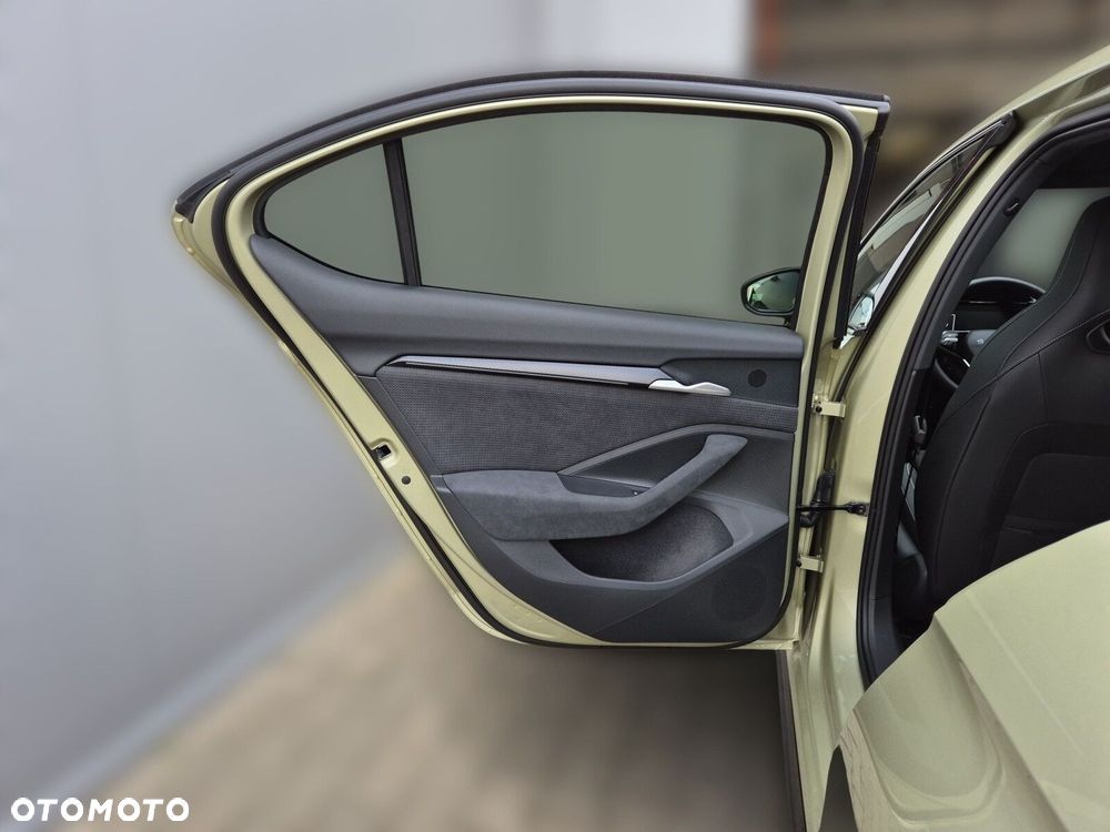 Skoda Superb - 20