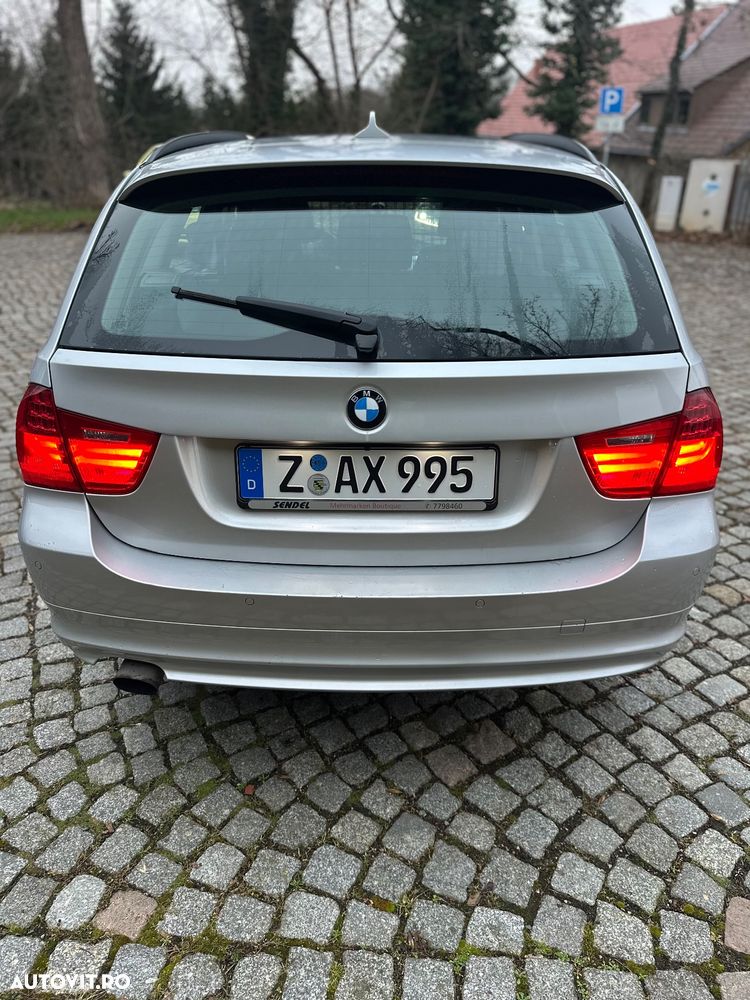 BMW Seria 3 318i Edition Sport - 8
