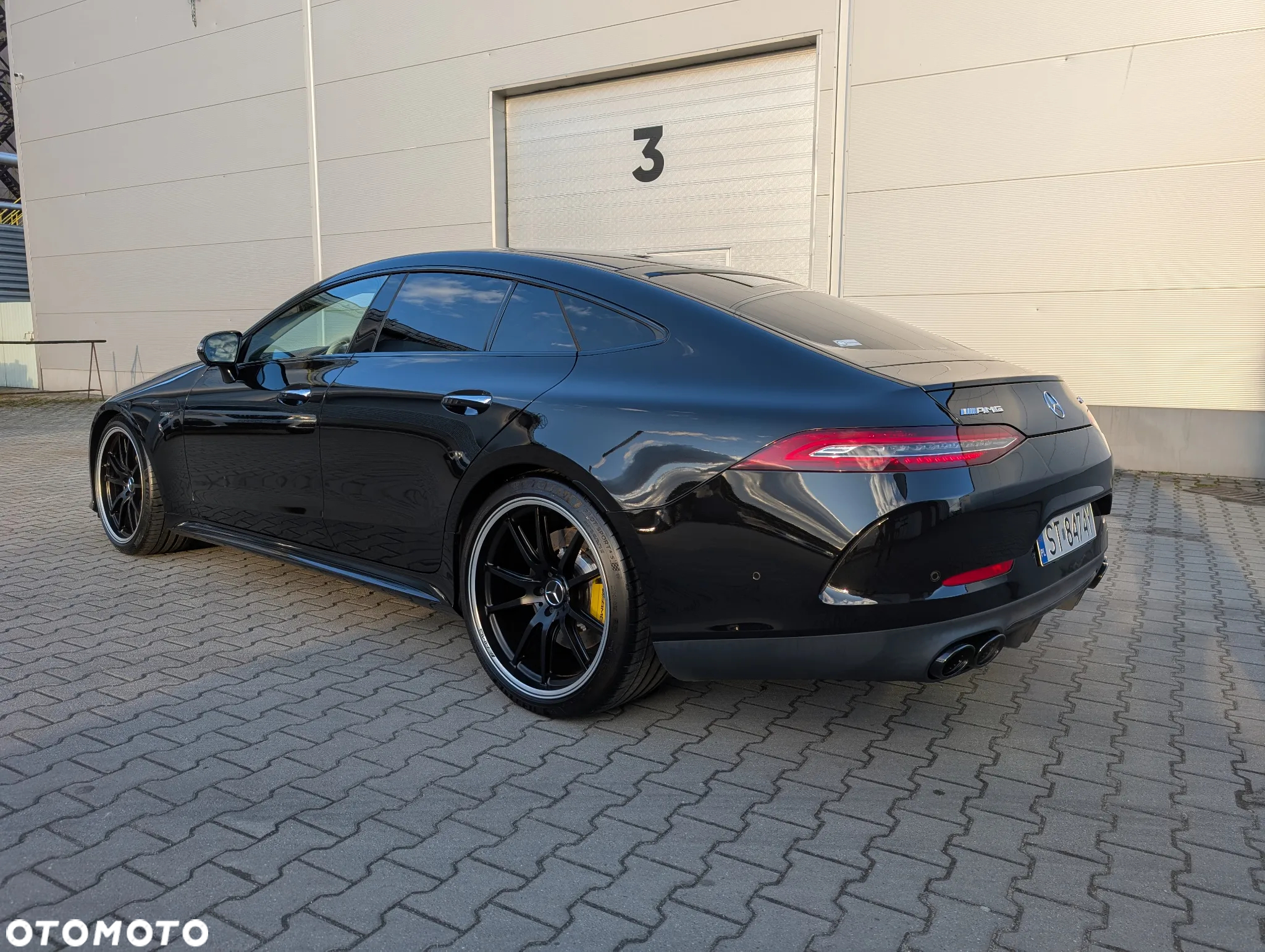 Mercedes-Benz AMG GT 53 4-Matic+ - 3