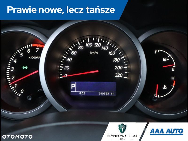 Suzuki Grand Vitara - 12