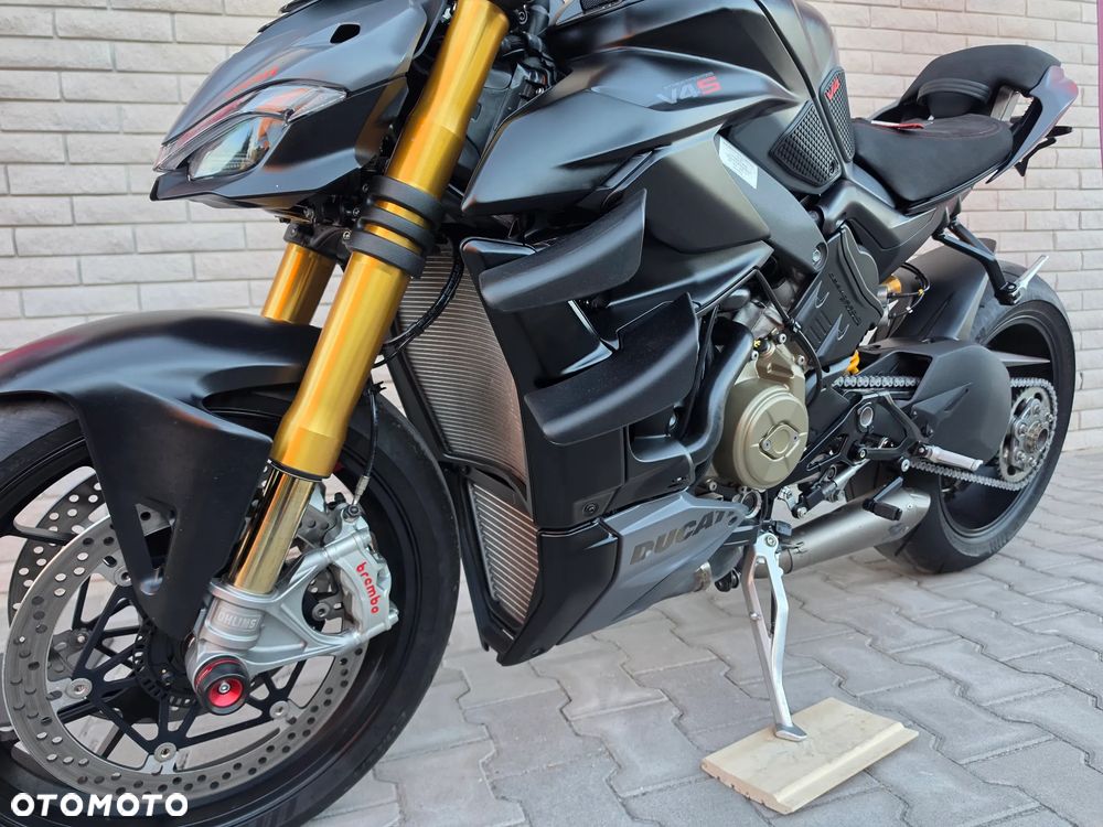 Ducati Streetfighter V4 - 8