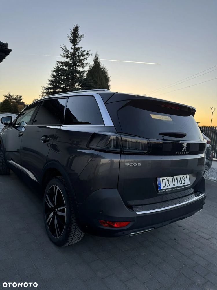 Peugeot 5008 - 4