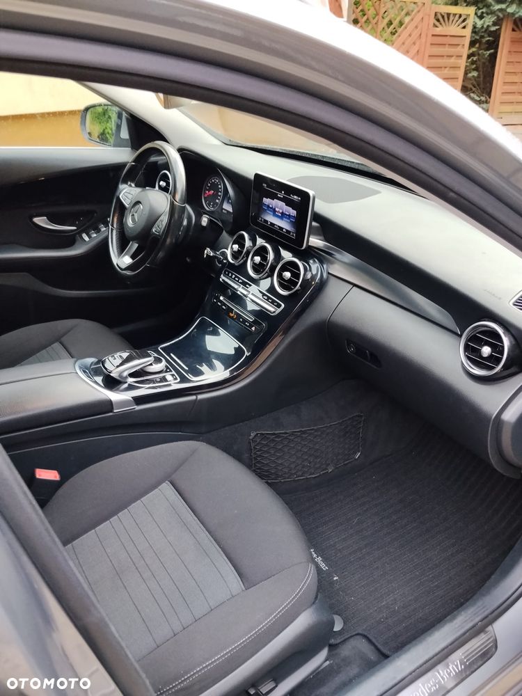 Mercedes-Benz Klasa C 200 (BlueTEC) d 7G-TRONIC - 23