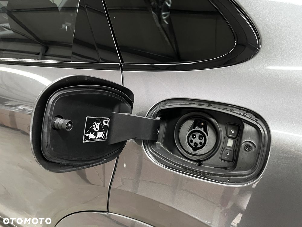Porsche Cayenne E-Hybrid - 27