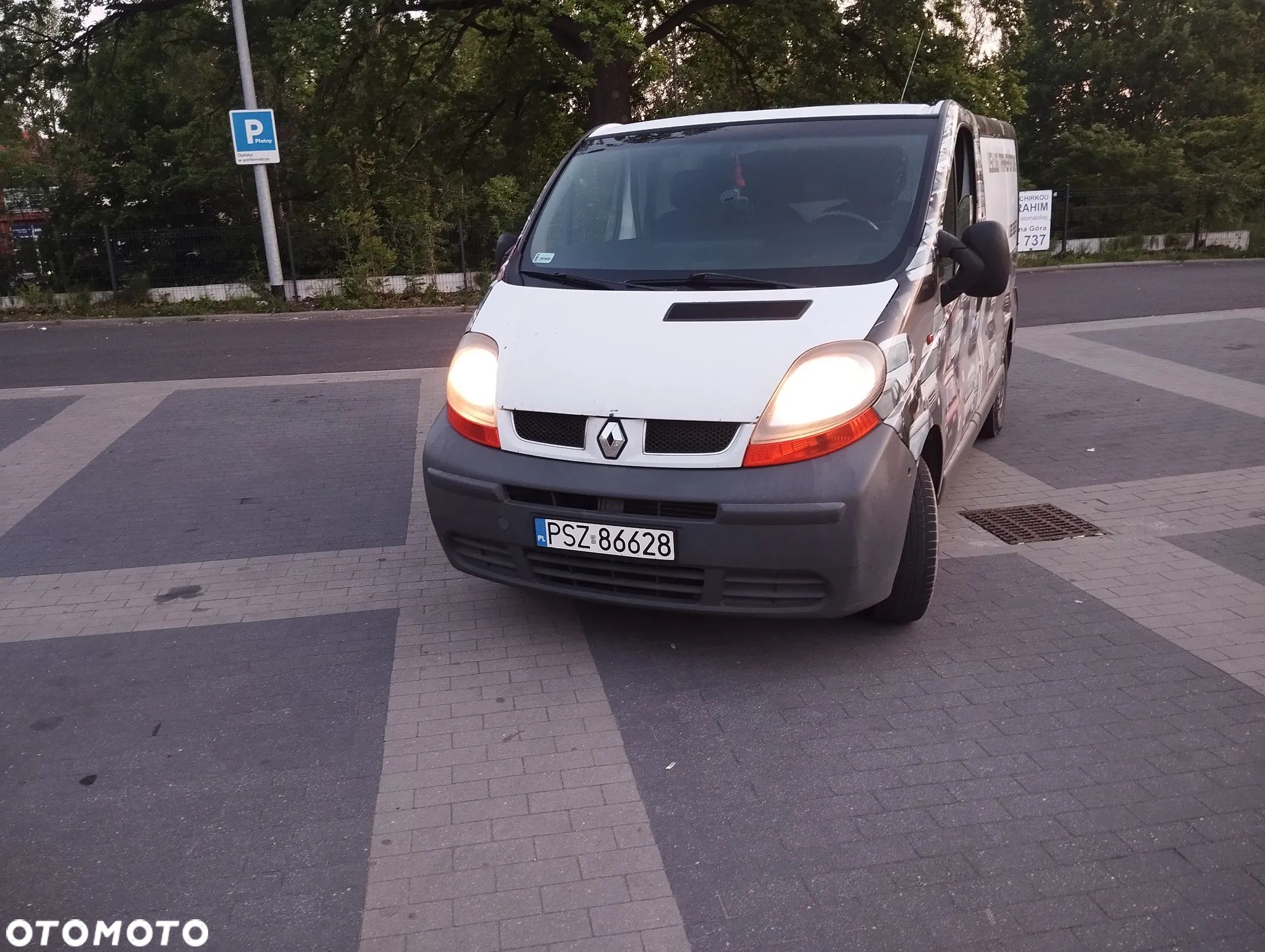 Renault Trafic - 1