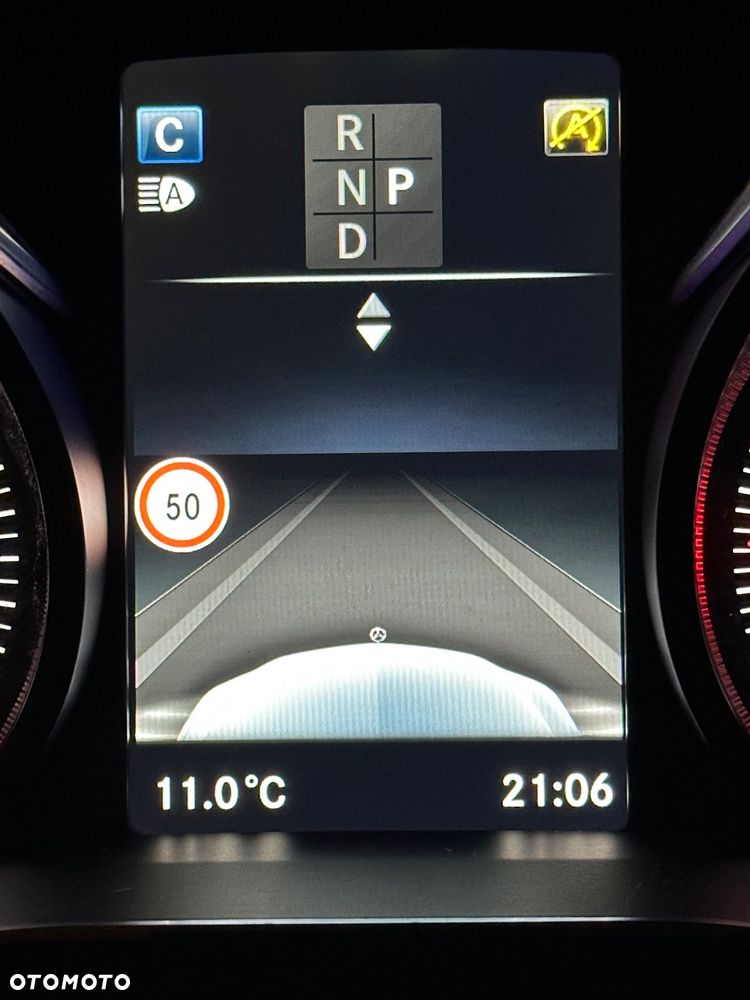Mercedes-Benz Klasa C 250 d 4-Matic 9G-TRONIC - 21