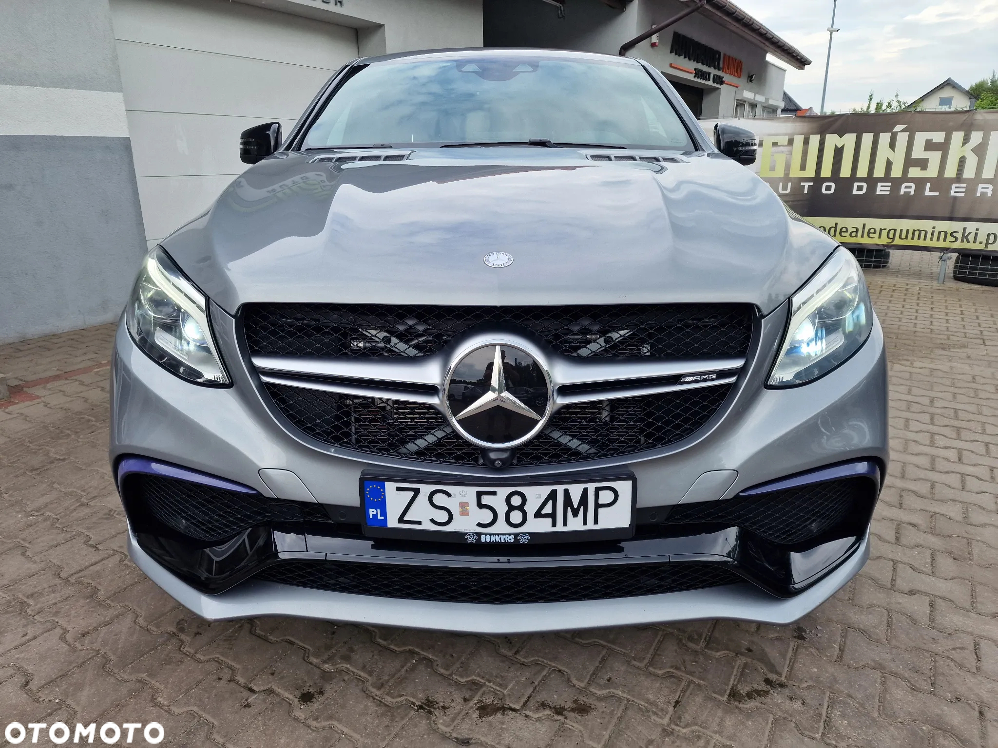 Mercedes-Benz GLE AMG Coupe 63 4-Matic - 12