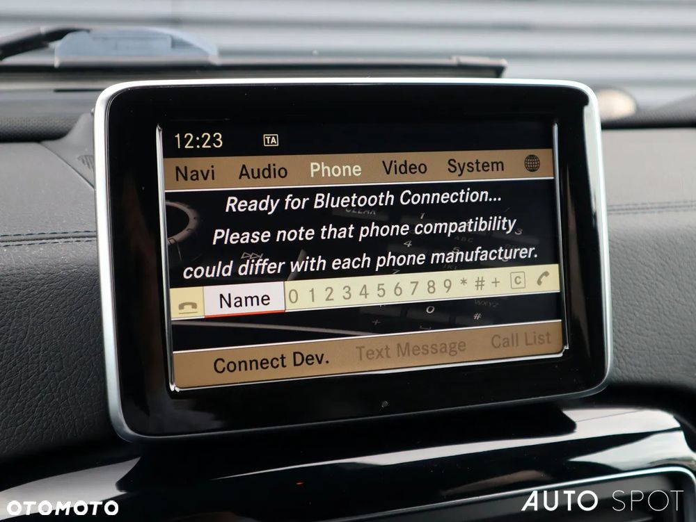 Mercedes-Benz Klasa G AMG 63 AMG SPEEDSHIFT 7G-TRONIC - 29