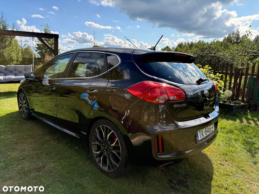 Kia Ceed 1.6 T-GDI GT L - 4