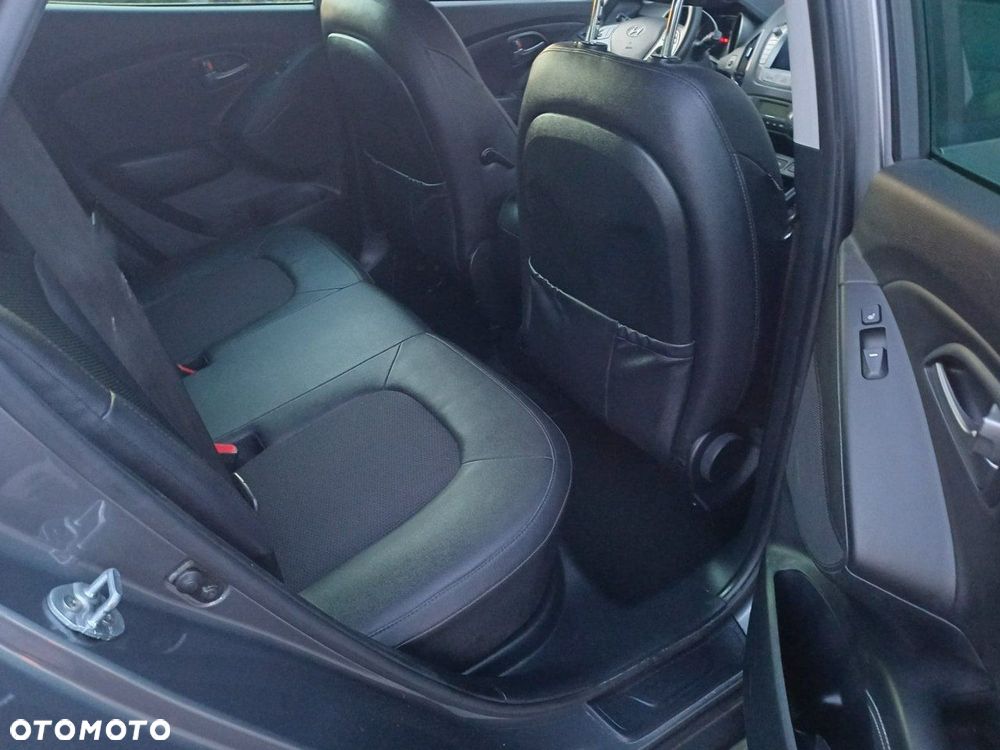 Hyundai ix35 - 13