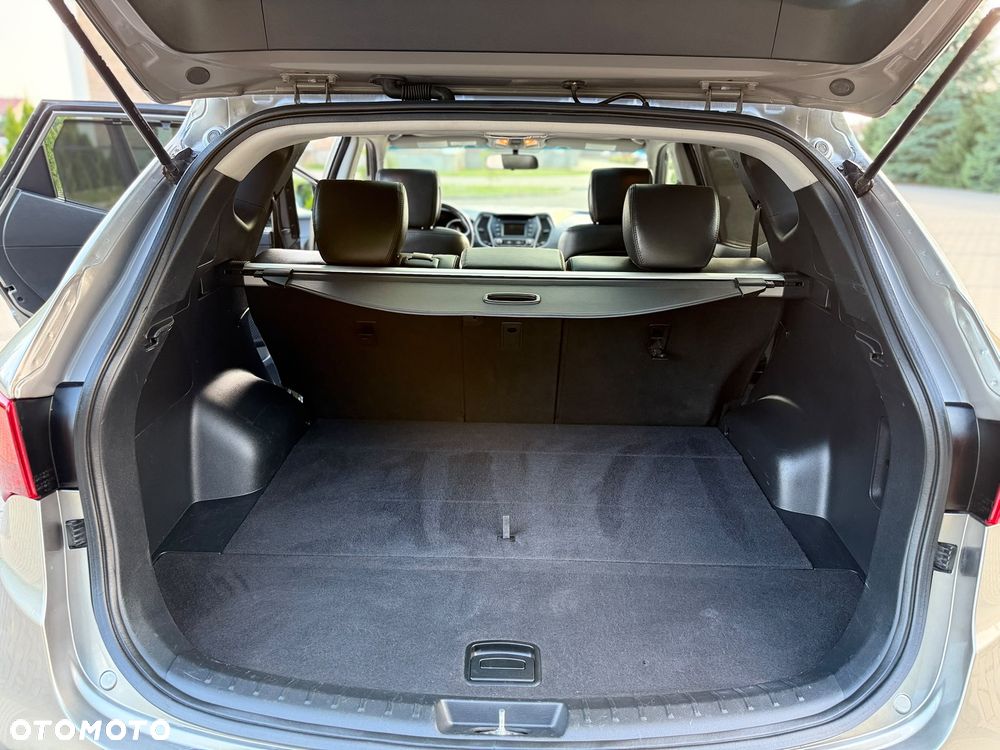 Hyundai Santa Fe 2.0 T Sport Utility - 38