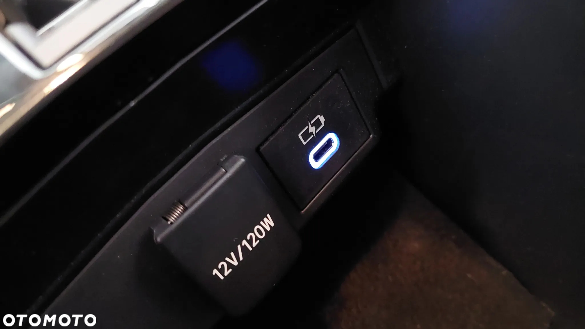 Toyota Corolla 1.8 Hybrid Comfort - 27