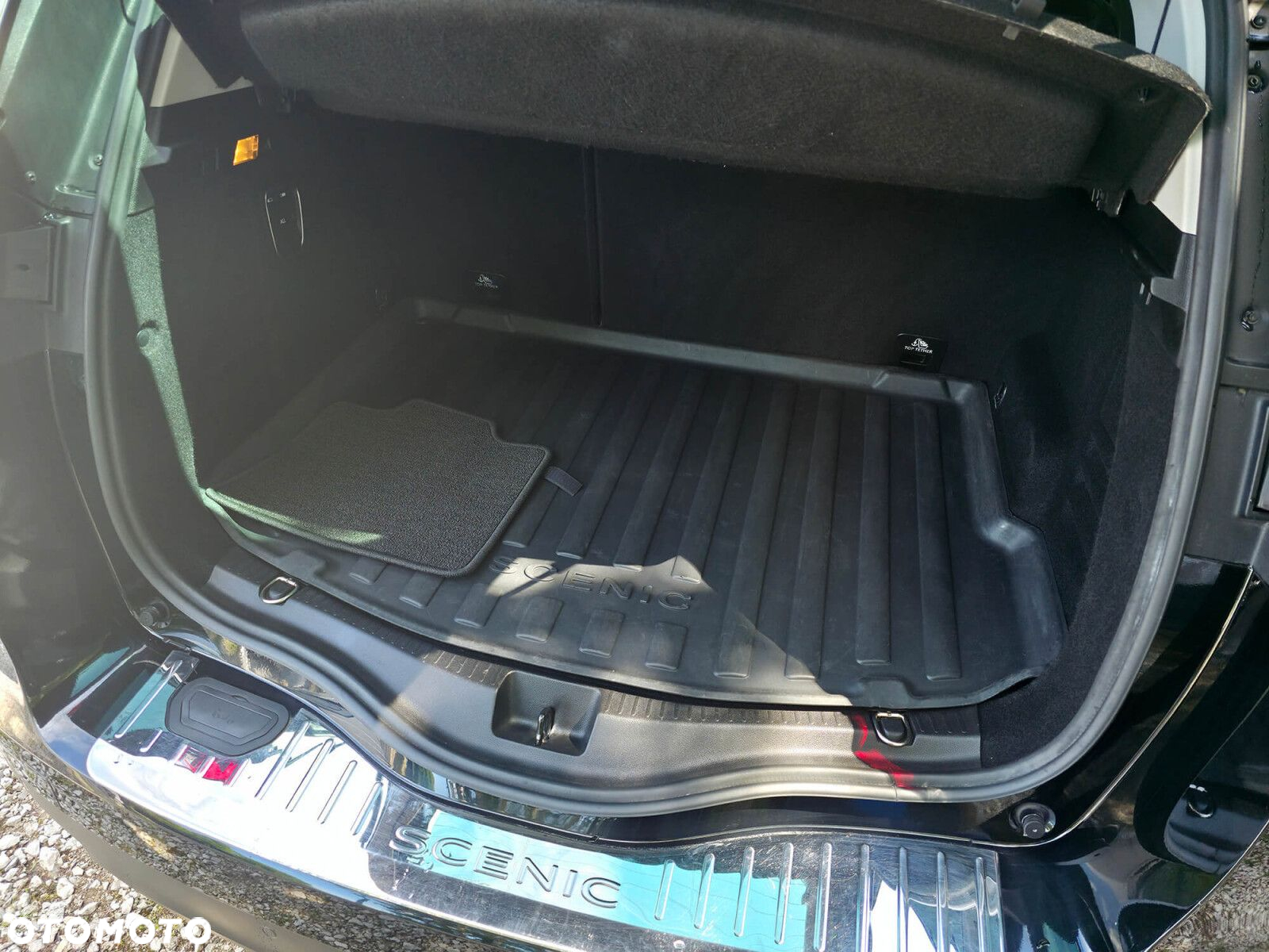 Renault Scenic - 16