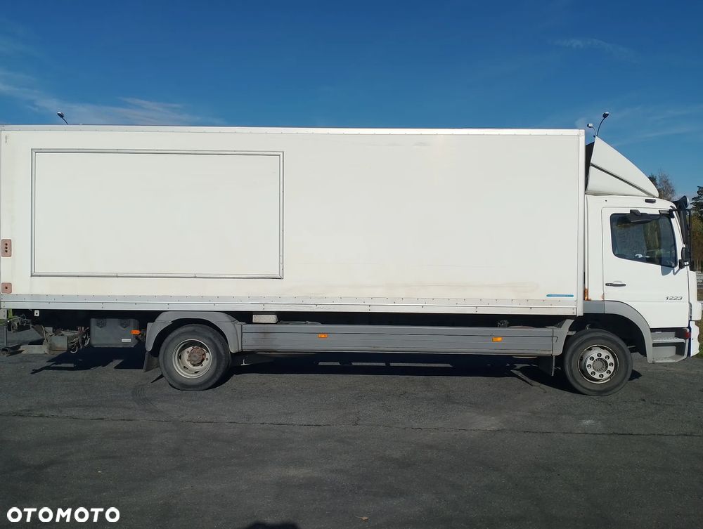 Mercedes-Benz Atego II - 5