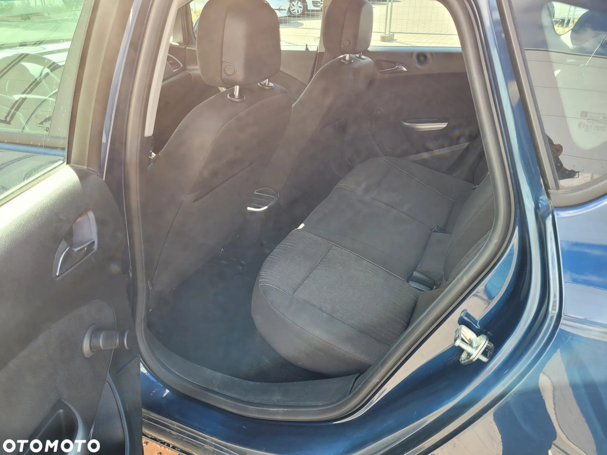 Opel Astra IV 1.3 CDTI Enjoy ecoFLEX - 13