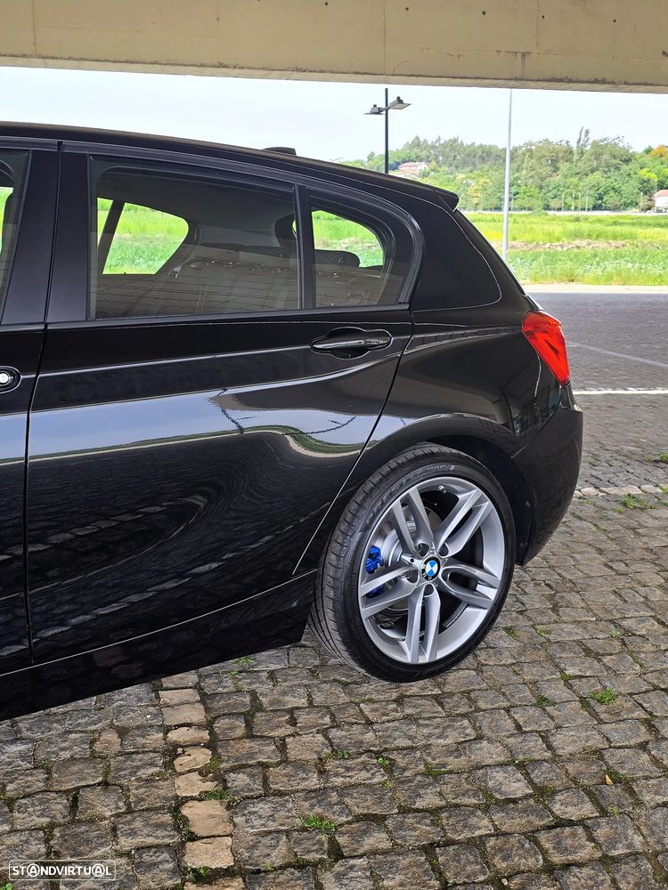 BMW 116 d Line Sport - 23
