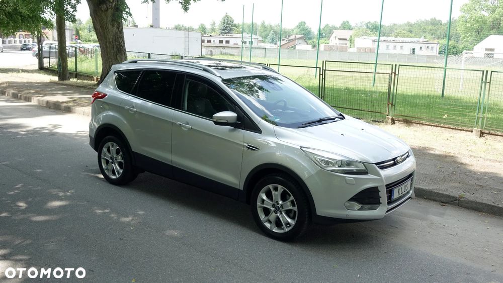 Ford Kuga 2.0 TDCi 4x4 Titanium - 37