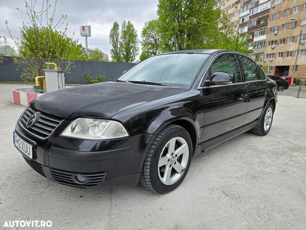 Volkswagen Passat 1.9TD 4Motion Highline - 1