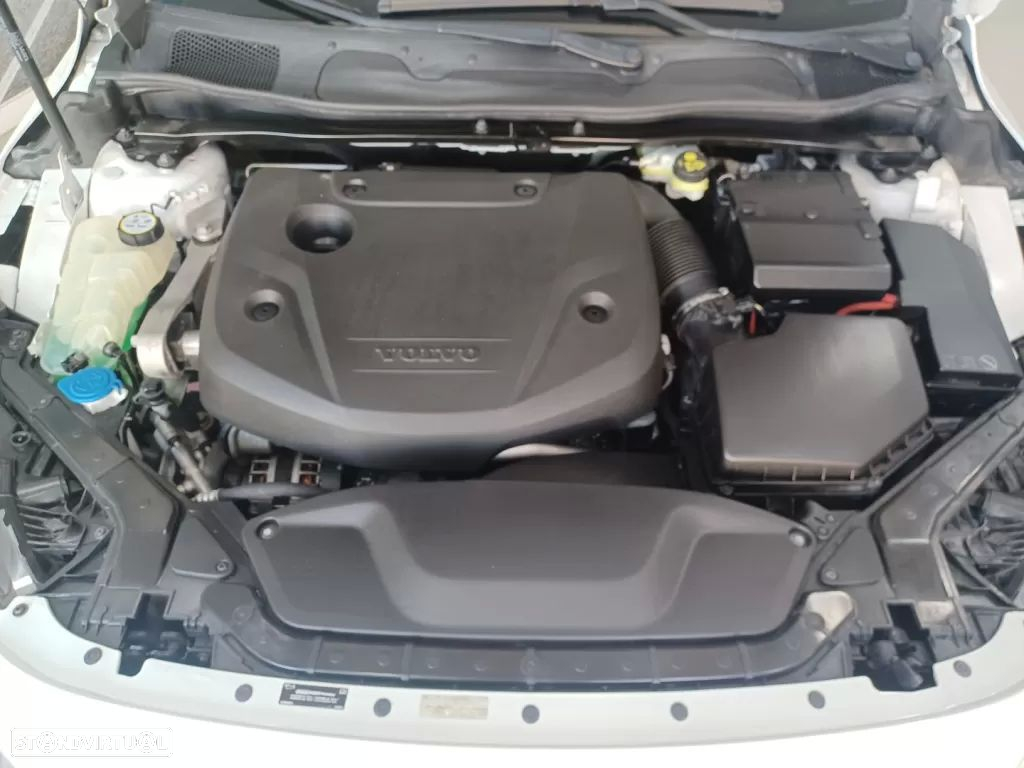 Volvo V40 Cross Country 2.0 D2 Kinetic - 39