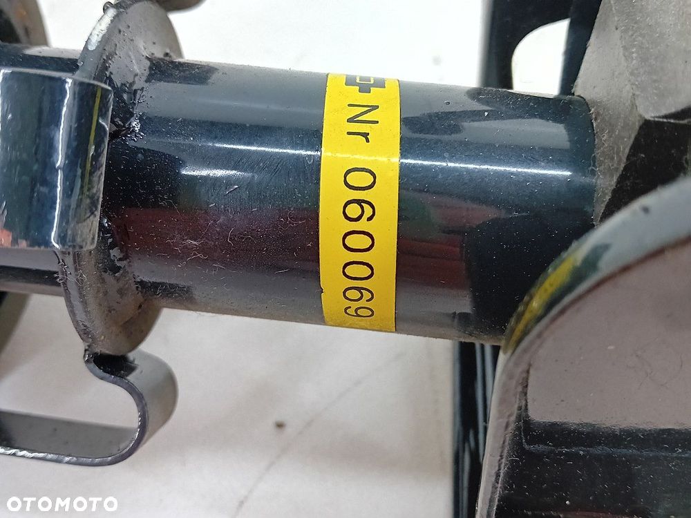 PION KIEROWNICZY FSO POLONEZ CARO 060069 1.5 - 10