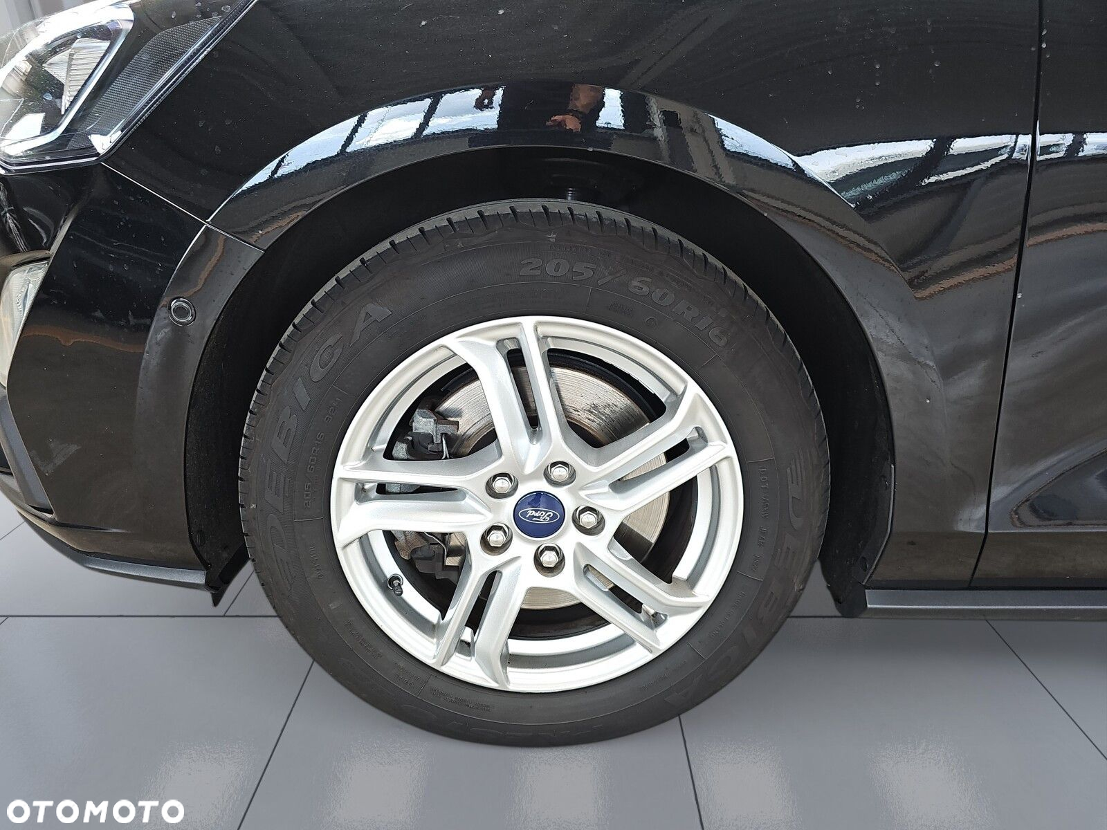 Ford Focus - 34