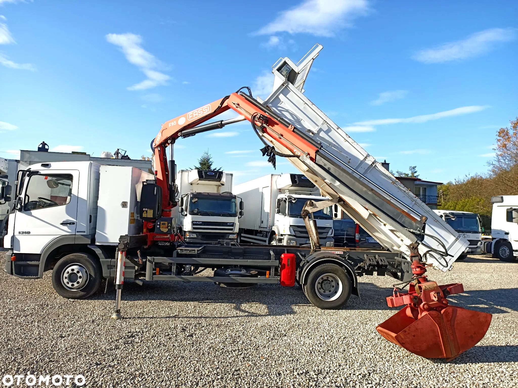 Mercedes-Benz Atego 1318N Wywrotka Żuraw Dżwig HDS Fassi F95 - 11