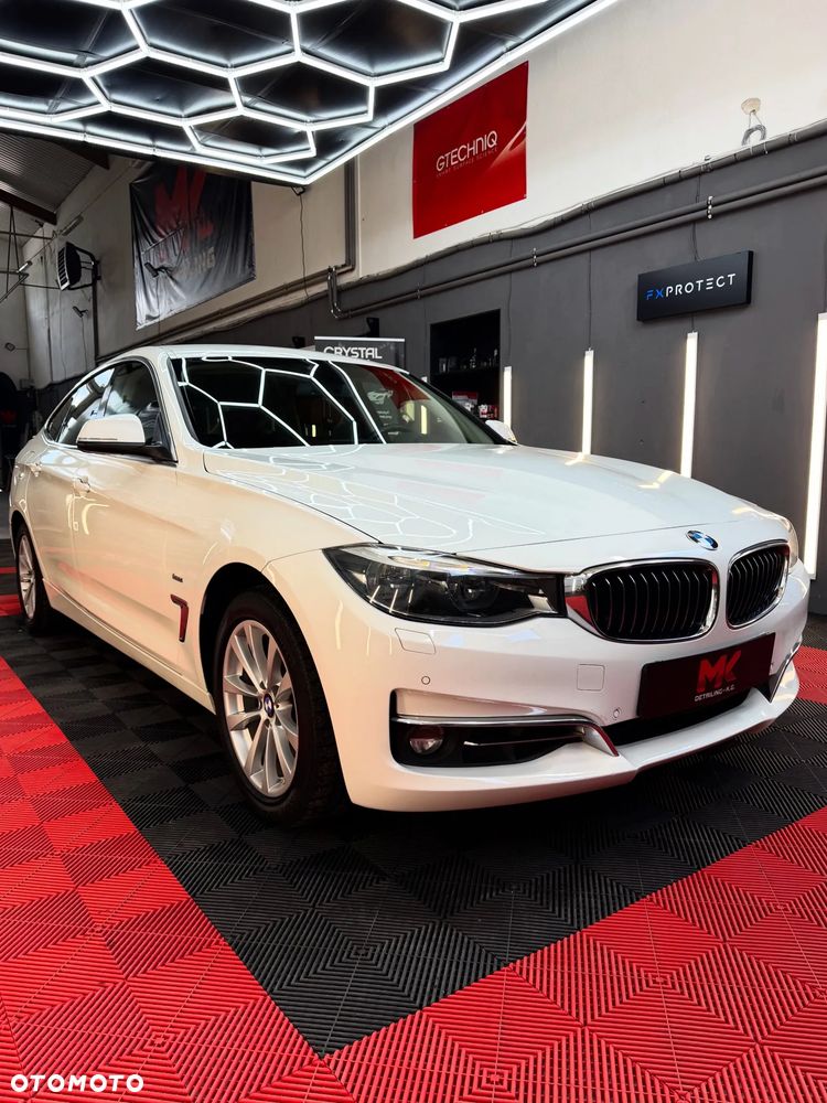 BMW Seria 3 320d Luxury Line - 8