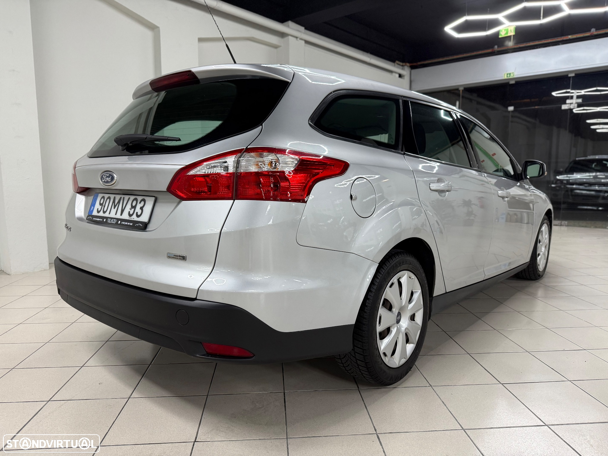 Ford Focus SW 1.6 TDCi Trend - 10
