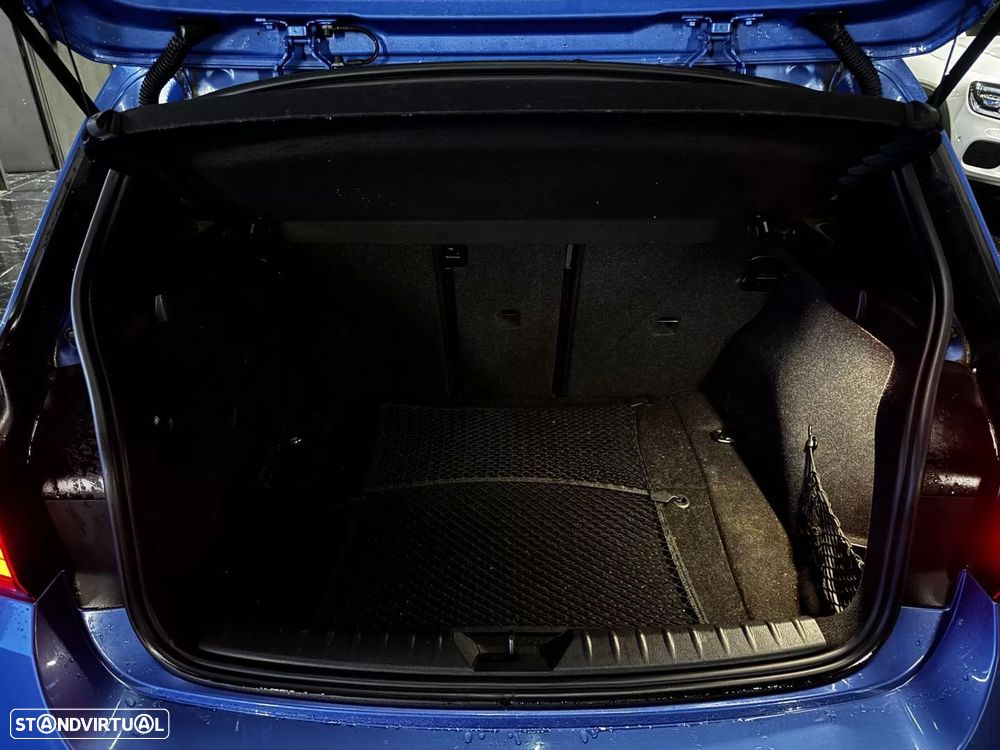 BMW 118 d Pack M - 35