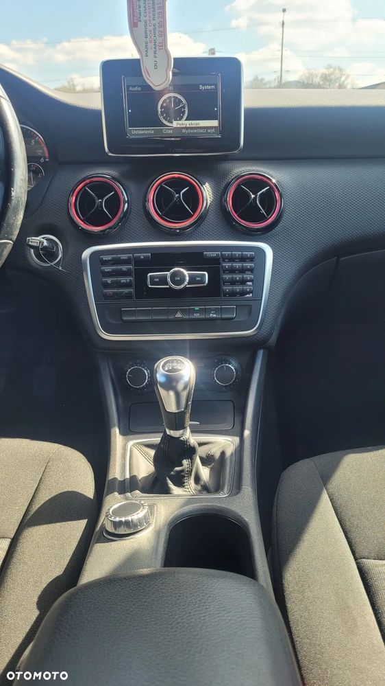 Mercedes-Benz Klasa A 180 CDI (BlueEFFICIENCY) Urban - 16