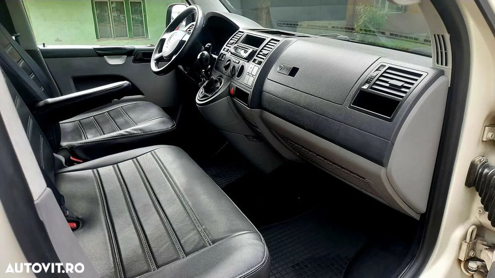 Volkswagen Transporter - 2