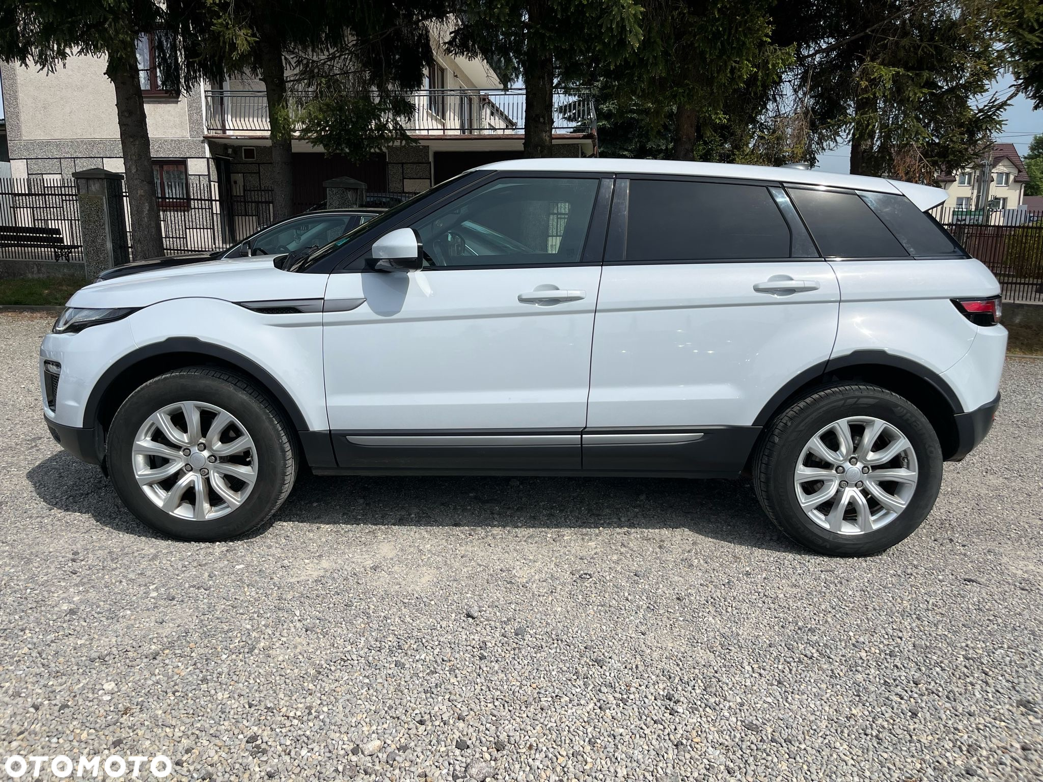 Land Rover Range Rover Evoque 2.0TD4 SE Dynamic - 9
