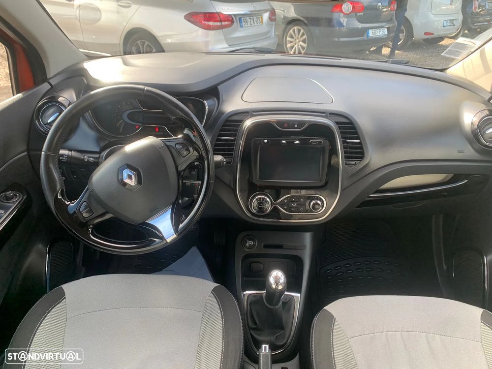 Renault Captur 0.9 TCE Exclusive - 10