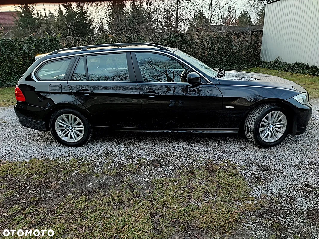 BMW Seria 3 320d - 17